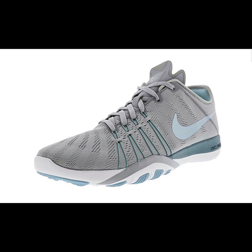 NIKE Free Womens Training TR6 Shoes size 5.5